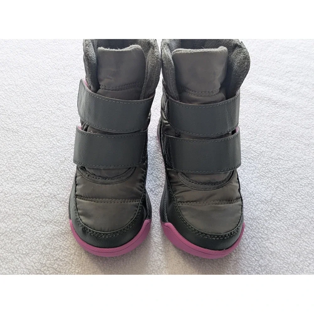 Sorel Boots Kids Youth Gray Pink Whitney II Cold Weather Strap Size US 9 EURO 26